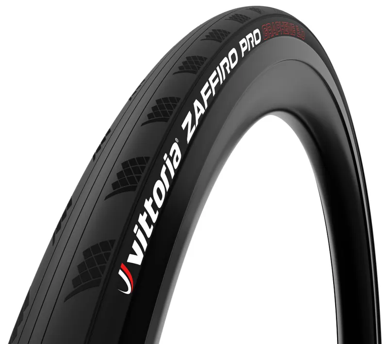Vittoria Zaffiro Folding Tyre in Size 28 - Black